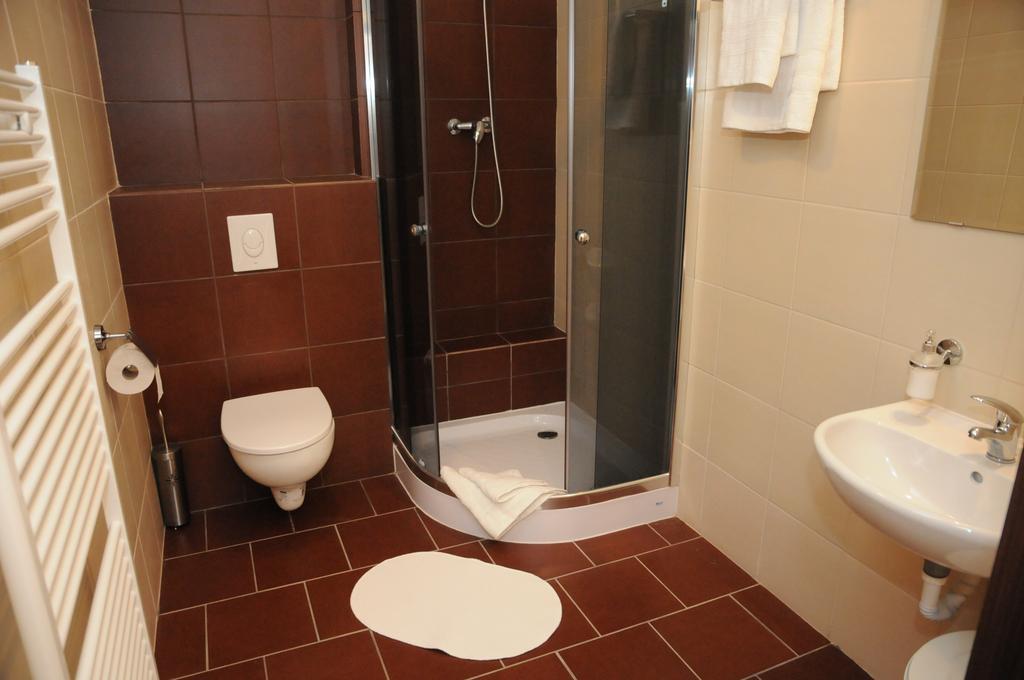 Penzión Terra Banensium Banská Štiavnica Habitación foto